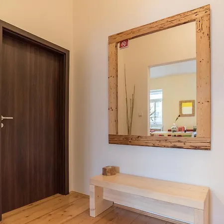 Sirius A In Center Of Cb. Apartment *